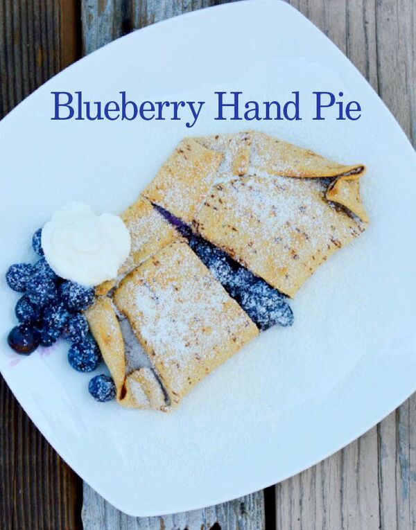 blueberry hand pie